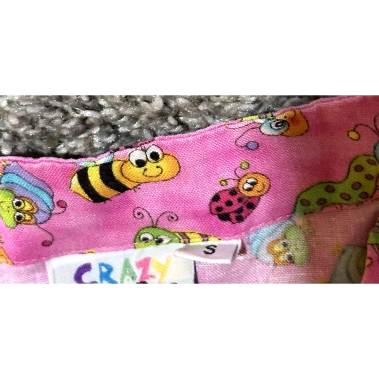Pinko VINTAGE Scrub Top Women’s Size Oversized Small Pink Bugs Bees Ladybug Cotton Short Sleev Size S / US 4 / IT 40 - 3 Thumbnail