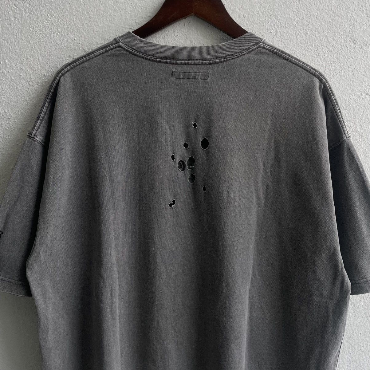 Number (N)ine Number (N)ine Distress Shield Emblem Logo Shirts Size US XL / EU 56 / 4 - 8 Thumbnail