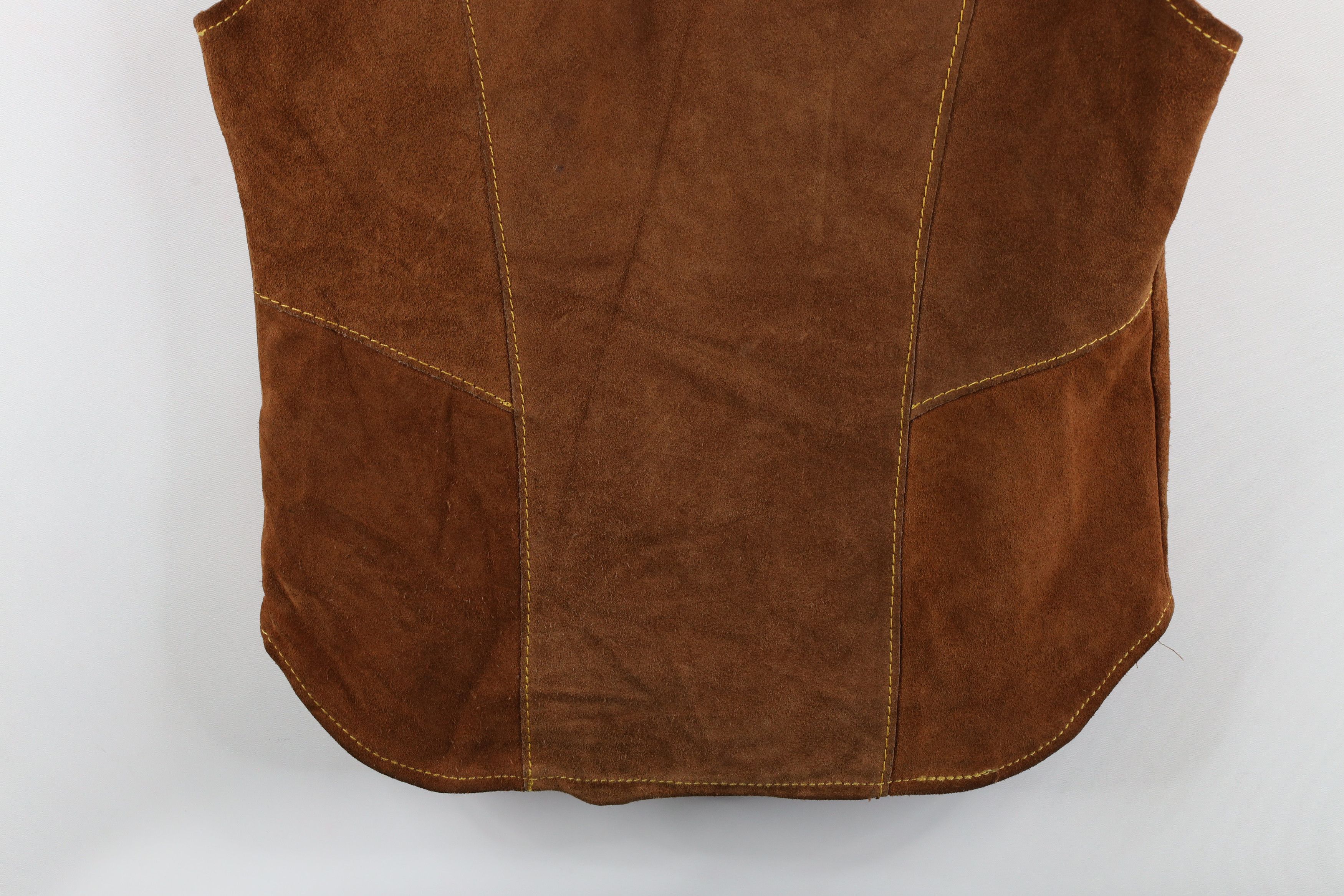 Vintage Vintage 70s Streetwear Suede Leather Western Vest Jacket USA Size US L / EU 52-54 / 3 - 16 Thumbnail