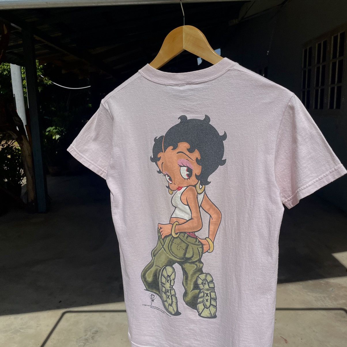 Vintage 🇺🇸VINTAGE 1996 BETTY BOOP HIP HOP MIRROR CARTOON NUDE T-SHIRT Size S / US 4 / IT 40 - 18 Thumbnail