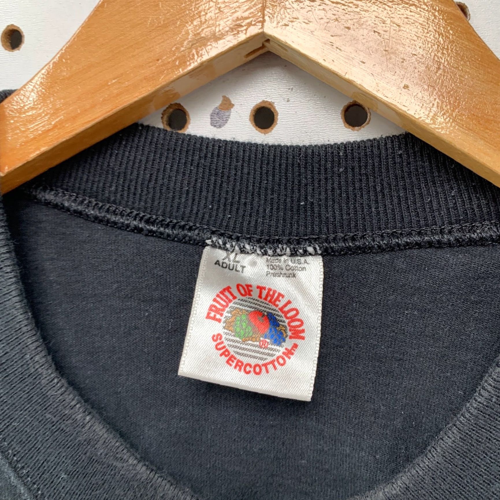 Fruit Of The Loom VINTAGE NESI DIRCM Shirt Mens XL Black Directed Infrared Countermeasure USA Shirt Mens XL Black 90s Army Flag USA Mens Size US XL / EU 56 / 4 - 5 Thumbnail