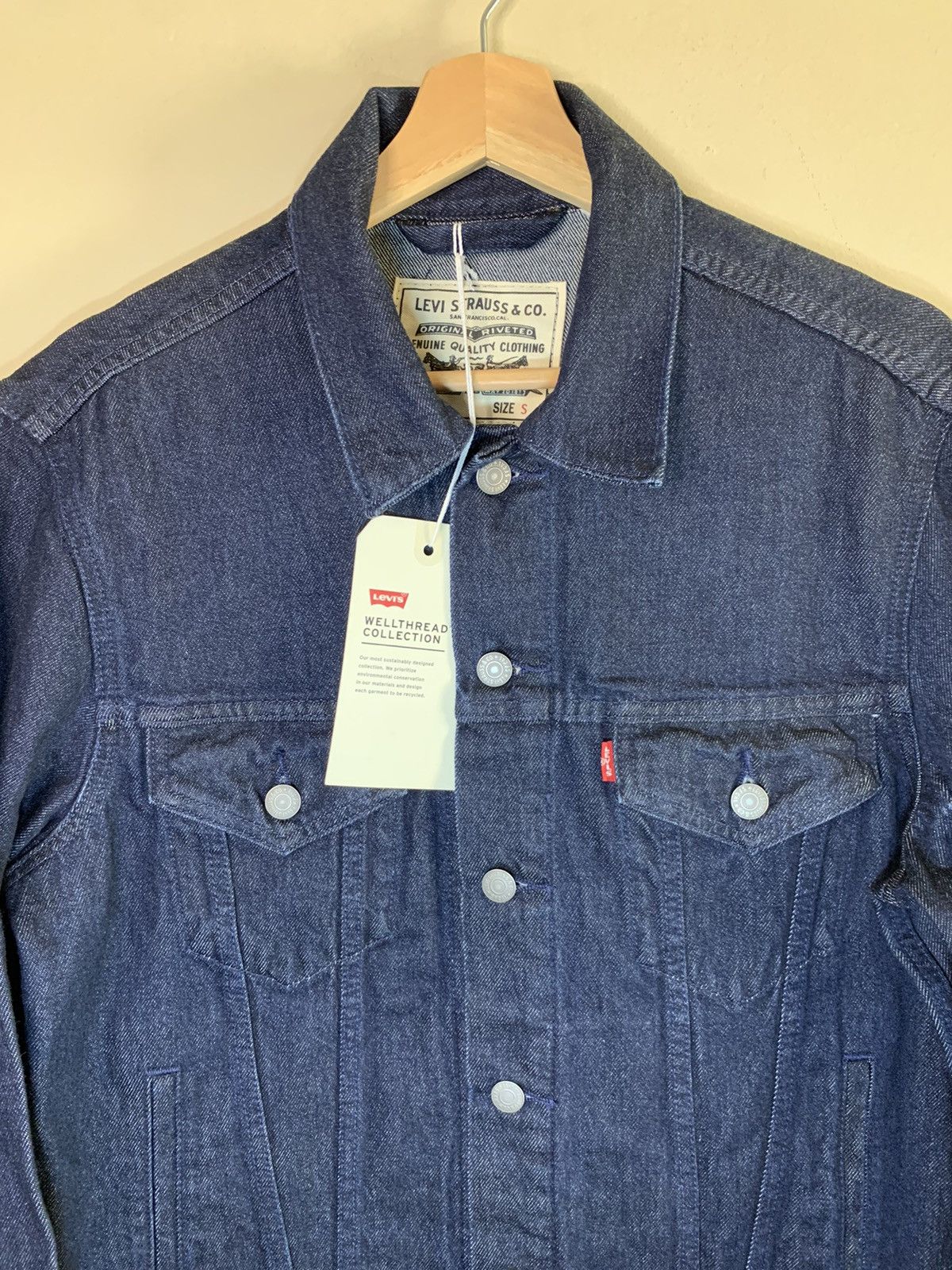 Designer × Levi's × Levi's Vintage Clothing RARE New Levi’s Big E WellThread Organic Cotton Denim Jacket Size S / US 4 / IT 40 - 2 Thumbnail