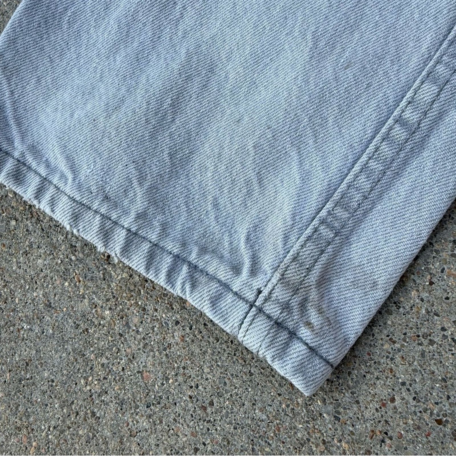 Levi's 80s Levi’s 501 Button Fly Light Gray Straight Leg Jean 33x34 Size US 33 - 12 Thumbnail