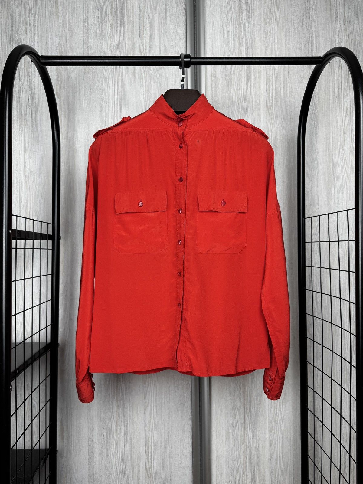Celine Celine vintage 80s Red Silk Luxury 2 pockets blouse size 38 Size S / US 4 / IT 40 - 1 Thumbnail
