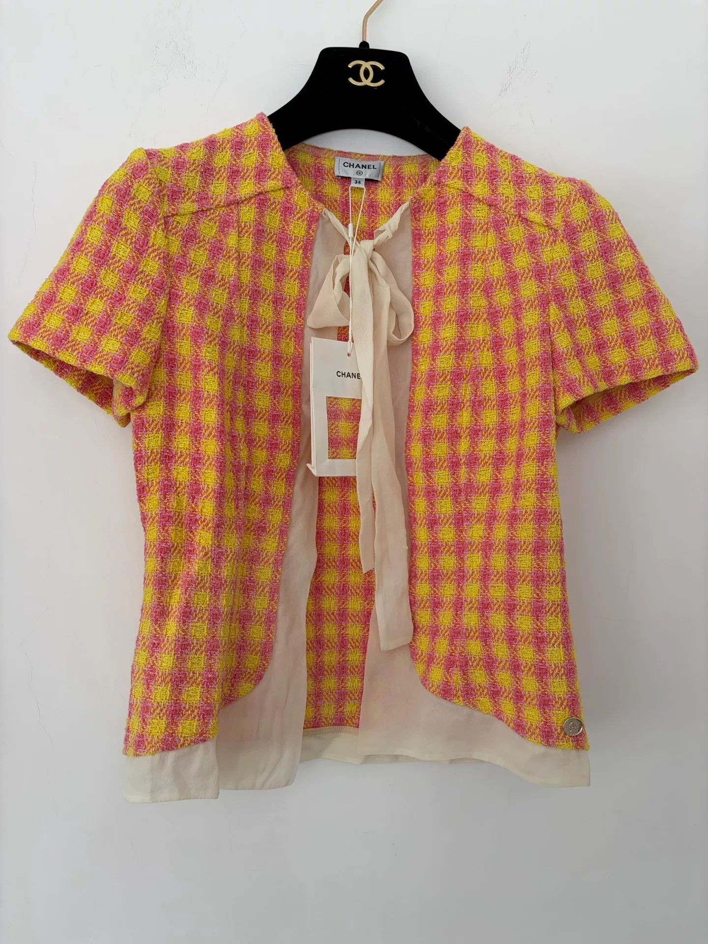 Chanel Chanel Tweed Short Sleeve Bow Jacket Size US XS / EU 42 / 0 - 1 Thumbnail