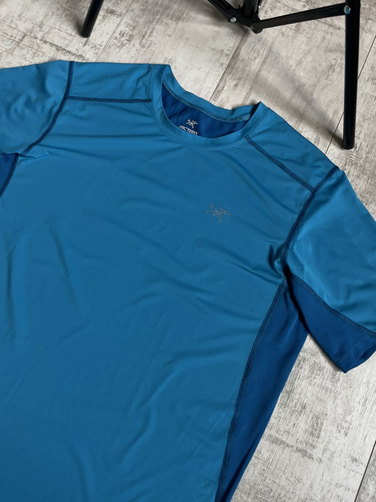 Arc'teryx Arcteryx Thermal T-Shirt Reflective Logo RARE Size US M / EU 48-50 / 2 - 4 Thumbnail