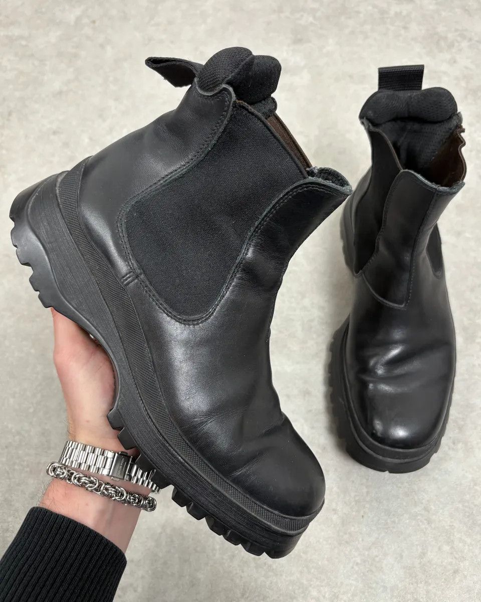 Prada FW1999 Prada Black Chelsea Vibram Leather Boots Size US 7.5 / EU 40-41 - 1 Thumbnail