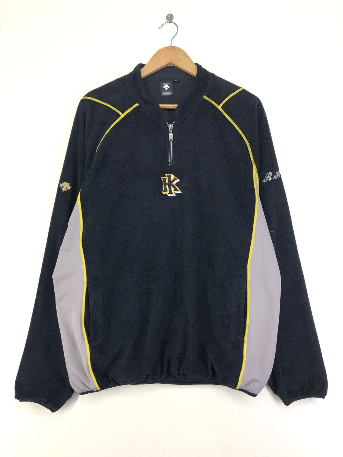 Descente Vintage Descente Japanese Outdoor Fleece Sweatshirt Size US XL / EU 56 / 4 - 1 Thumbnail