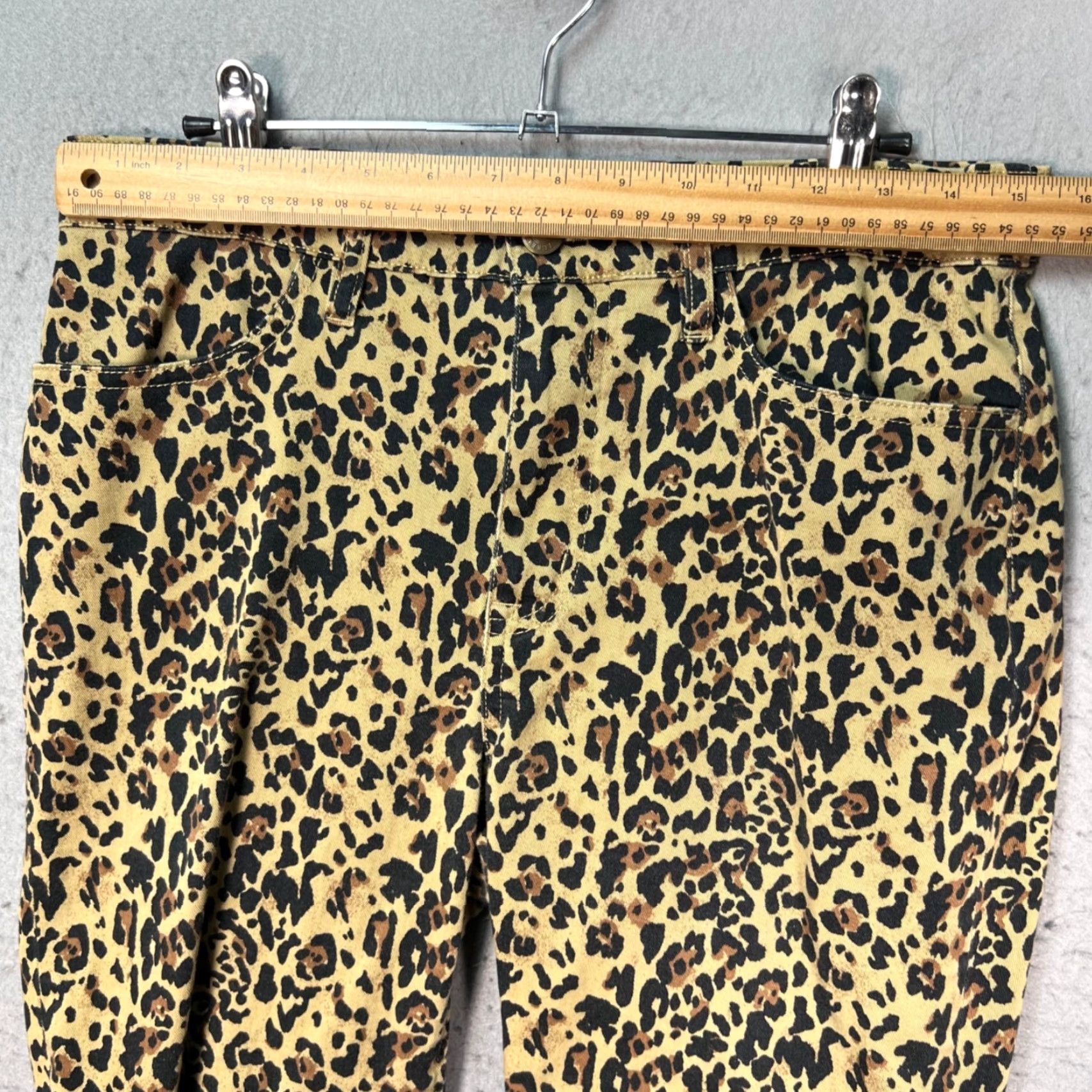 J.Crew J. Crew Womens 29 Leopard Print Straight Leg Pants Stretch Cotton Denim Beige Color Regular Rise High Inseam 26 In Ankle 30 Waist Womens Pants Size 29" - 5 Thumbnail