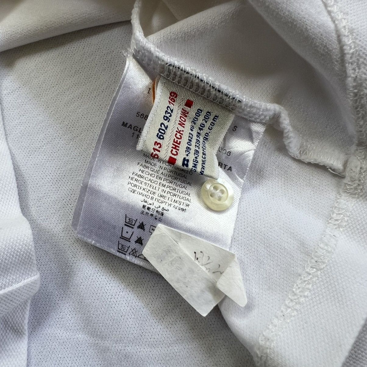 Moncler Moncler Polo Shirt Size M / US 6-8 / IT 42-44 - 7 Thumbnail