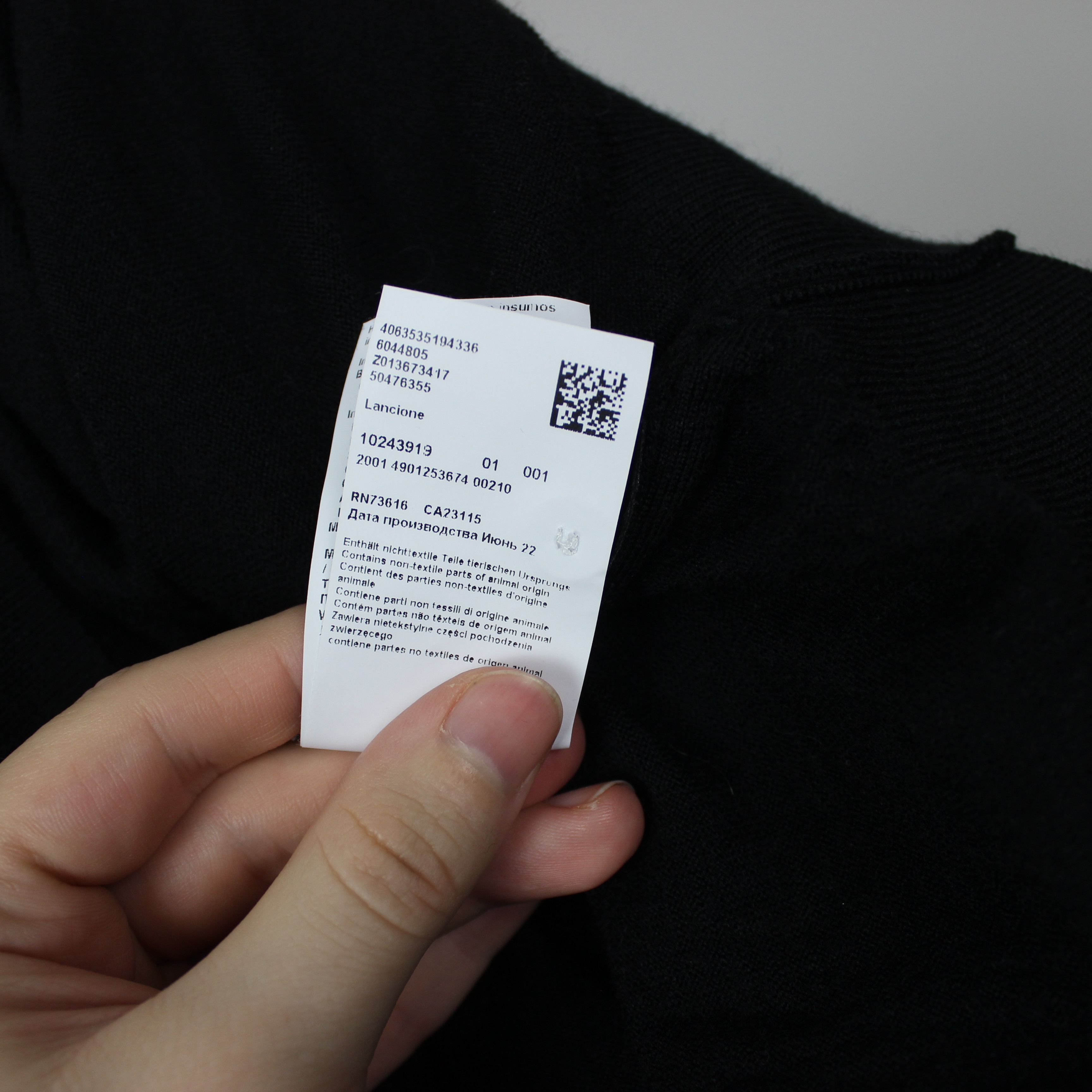 Hugo Boss Hugo boss long sleeve wool men XL black Size US XL / EU 56 / 4 - 10 Thumbnail