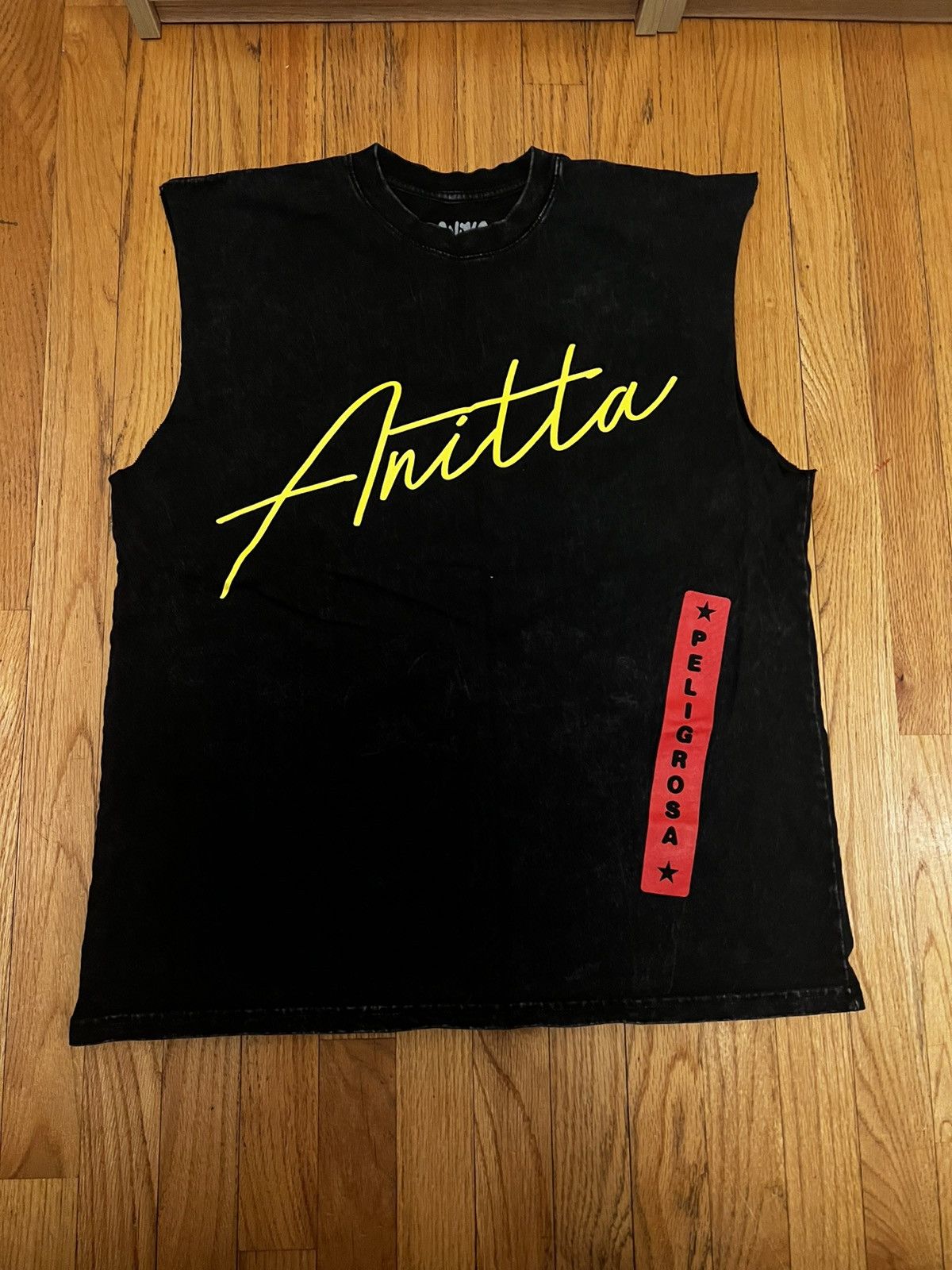 Band Tees Anita sleeveless T-shirt Size US L / EU 52-54 / 3 - 1 Thumbnail