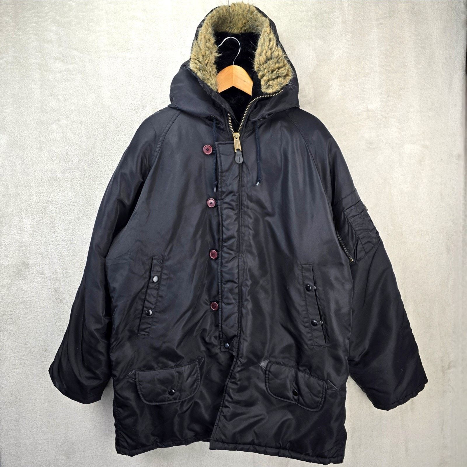 Rothco Extreme Cold Weather Parka Jacket Men Sz M Type N-3B Faux Size US M / EU 48-50 / 2 - 1 Thumbnail