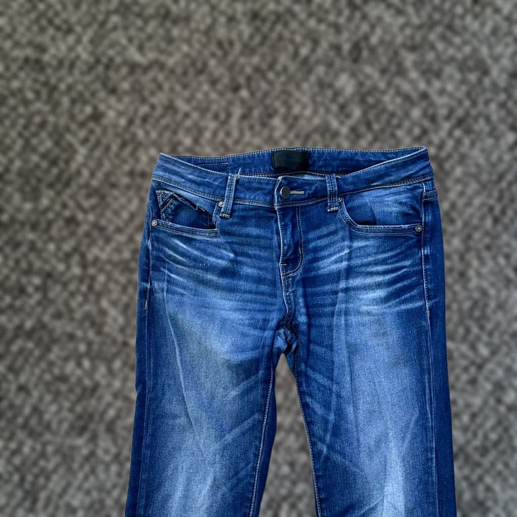 Buckle Black Buckle Black Skinny Jeans Women 28x32 Denim Blue Stretch Slim 5-Pocket Zipper Button Embroidered Logo Buckle Black Womens Mens? Size 28" / US 6 / IT 42 - 1 Thumbnail