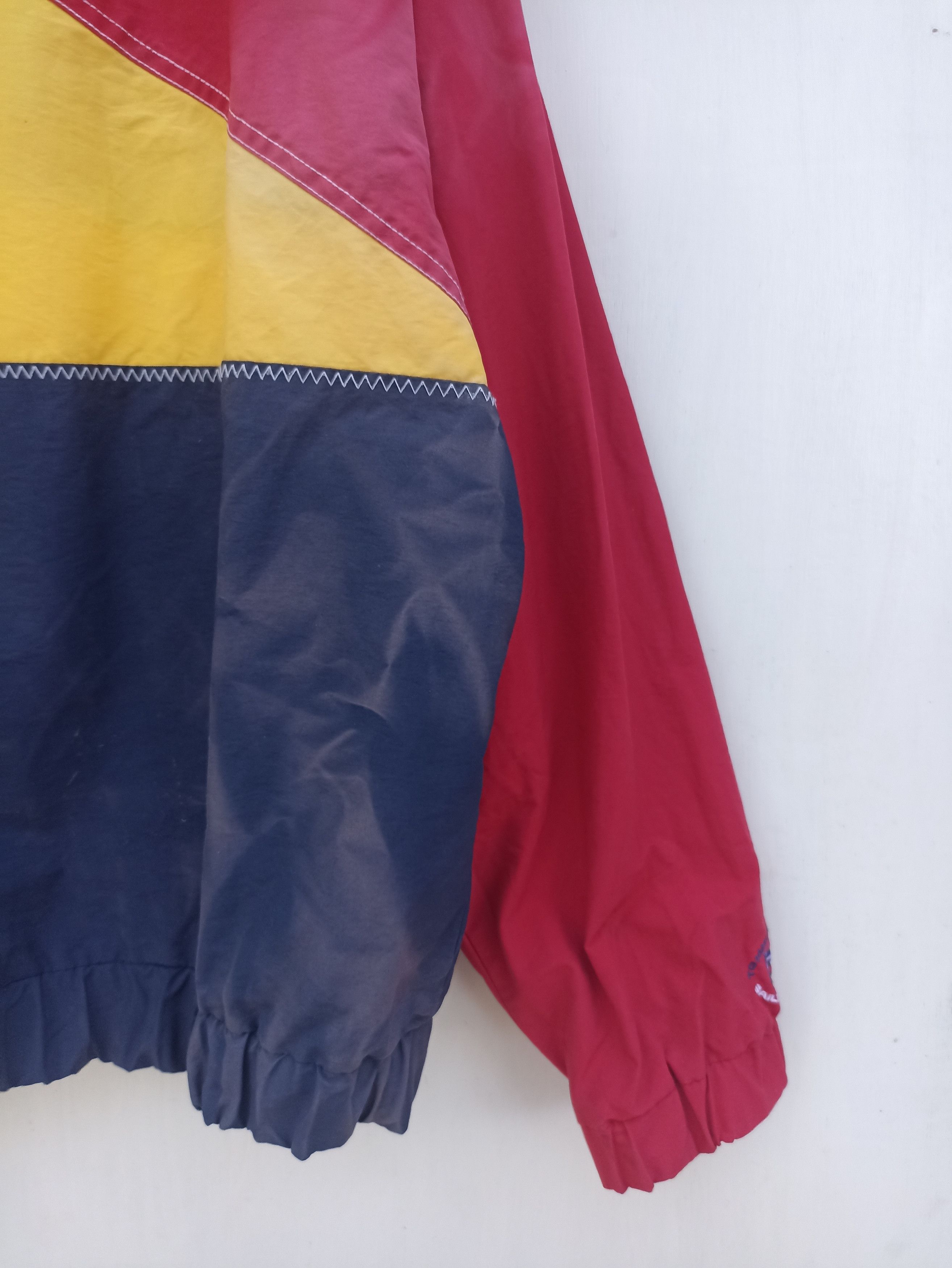 Tommy Hilfiger Vtg 90s Vtg Tommy Hilfiger jacket sailing gear multicolor Size US M / EU 48-50 / 2 - 23 Thumbnail