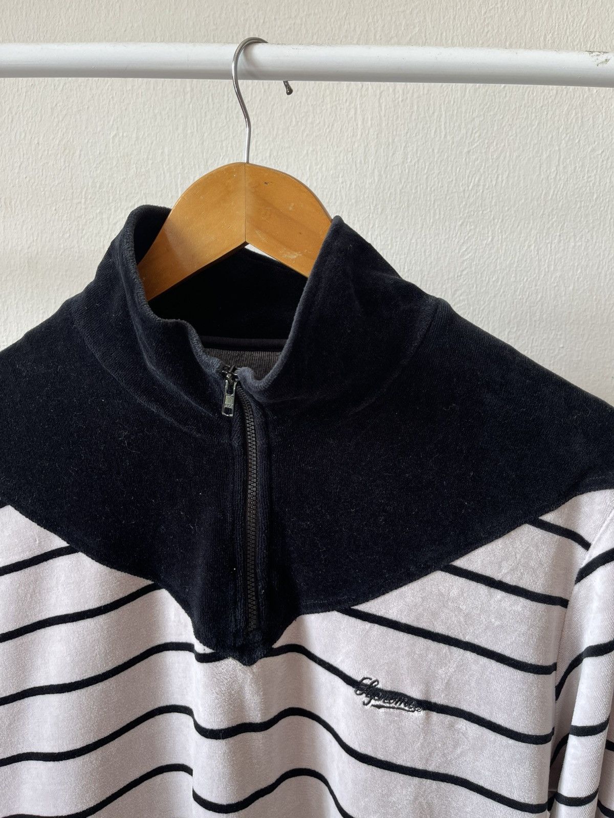 Supreme 2014 Supreme Velour Stripe Half Zipper Size US L / EU 52-54 / 3 - 5 Thumbnail