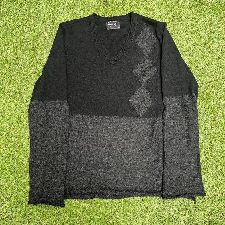 “NUMBER (N)INE” 09AW Vneck knit Number (N)ine grunge v-neck sweater by number nine | Grailed