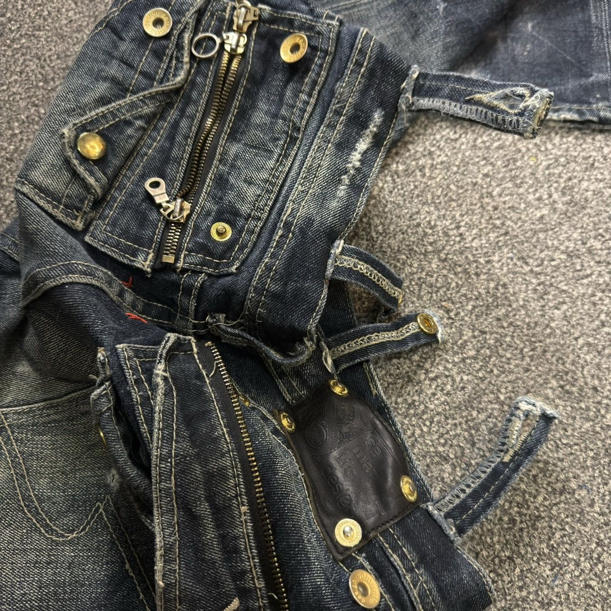 semanticdesign 90s Japanese Brand Semantic Design Distressed Studded Denim Size US 30 / EU 46 - 19 Thumbnail