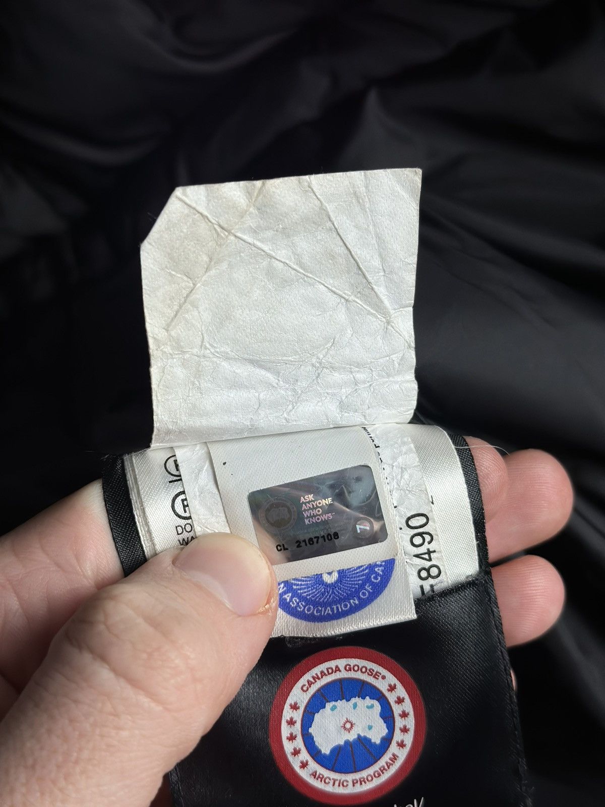 Canada Goose Canada Goose Montebello Winter Hype Parka Down Jacket Size M / US 6-8 / IT 42-44 - 19 Thumbnail