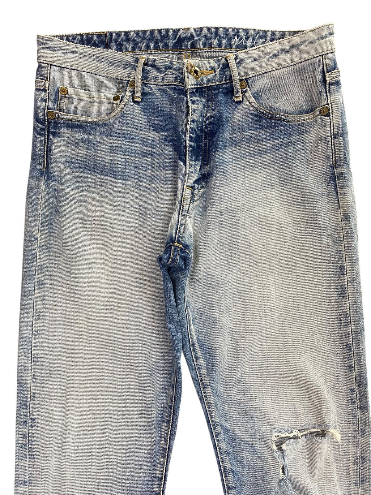 Japanese Brand Blue Way Brand Faded Wash Style Ripped Jeans Size US 30 / EU 46 - 2 Thumbnail