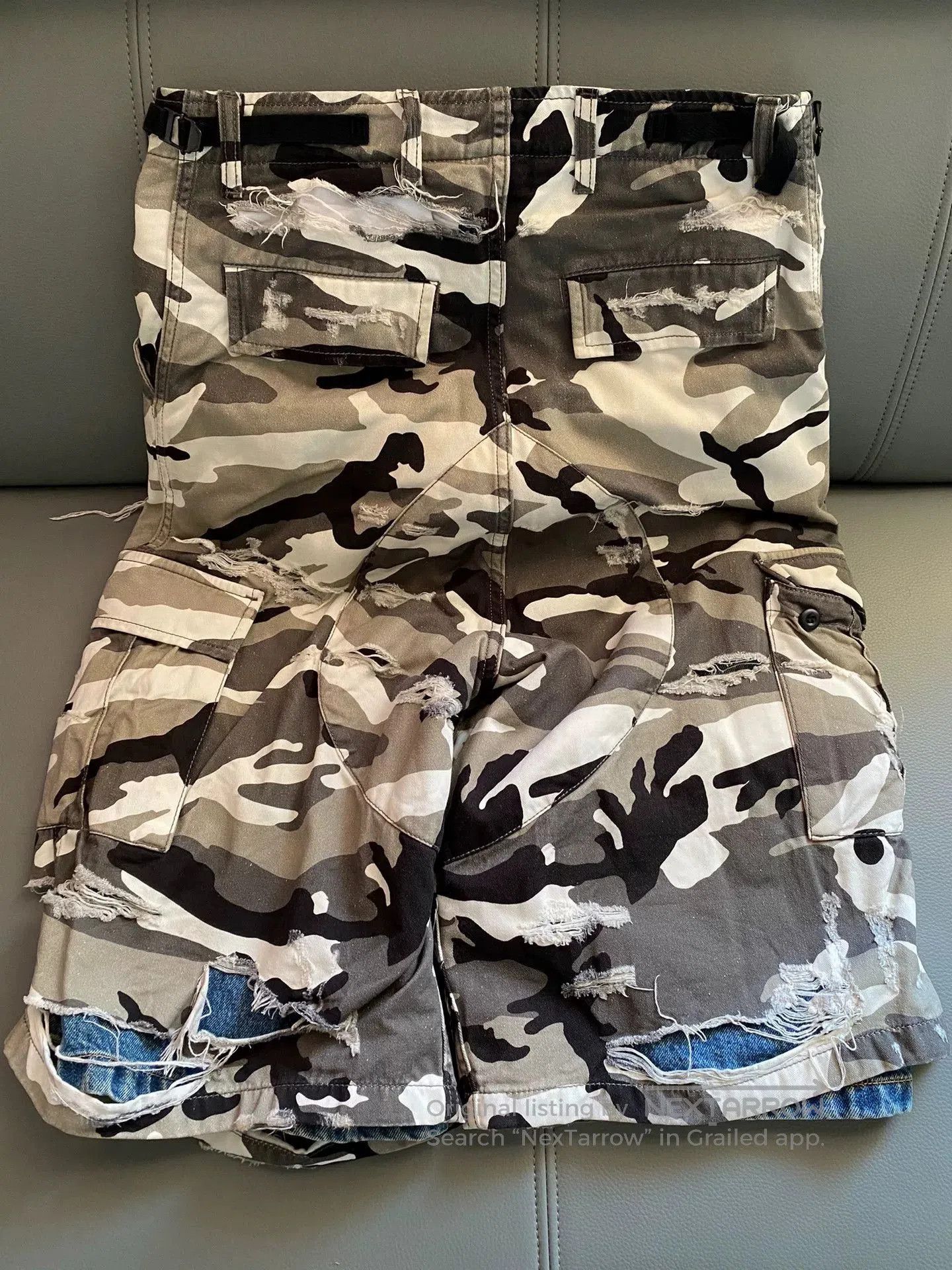 Balenciaga balenciaga camouflage layered shorts size xs. Size US 26 / EU 42 - 2 Thumbnail