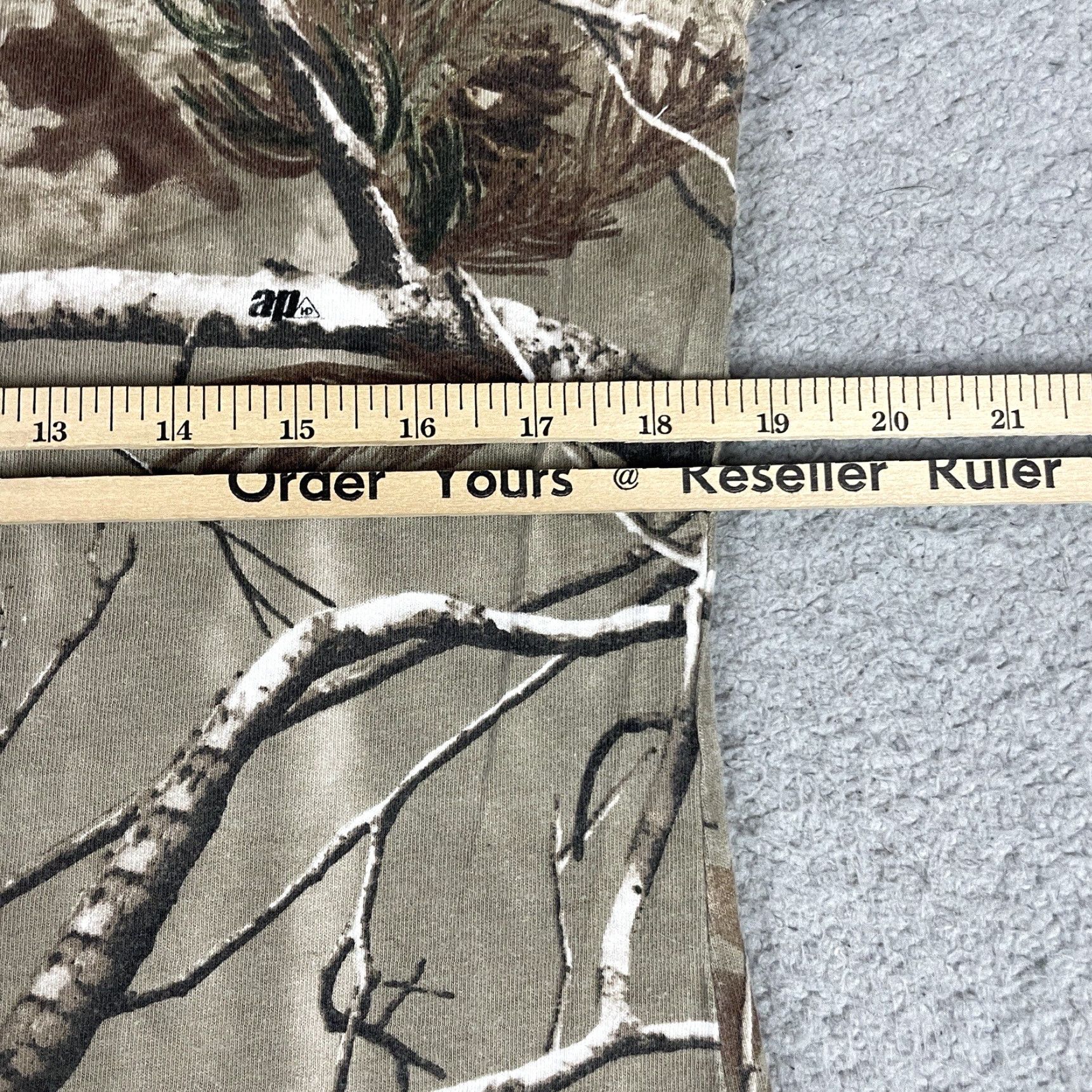 Realtree Real Tree Camo Shirt Women’s L Brown Short Sleeve V Neck Knit L 12-14 Girls Size L / US 10 / IT 46 - 7 Thumbnail