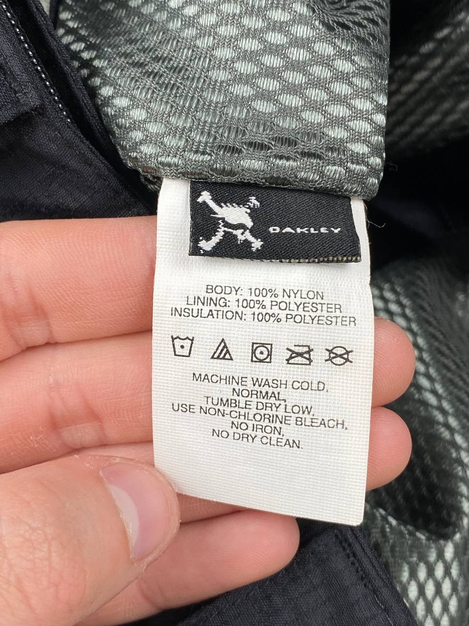 Oakley Vintage Oakley Ski Pants Software 00s Snowboards Gorpcore Size US 33 - 11 Thumbnail