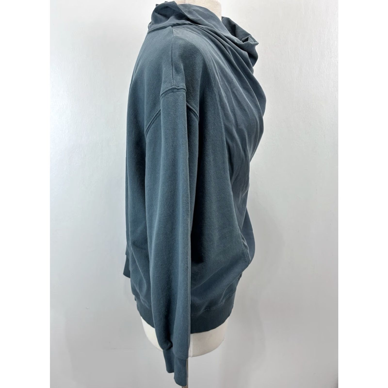 Zara VINTAGE Zara Women's Sweatshirt Large Blue Oversized Cowl Neck Pullover Activewear Spring Fall Winter Size L / US 10 / IT 46 - 4 Thumbnail