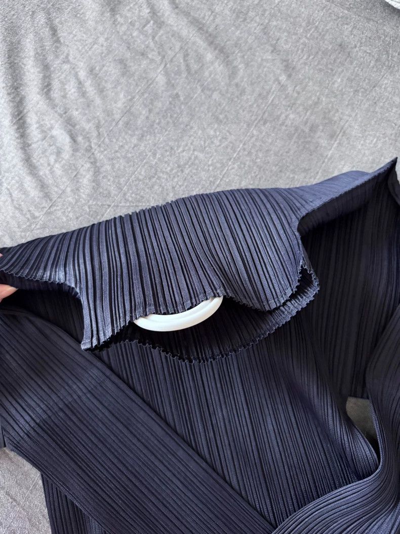 Issey Miyake issey miyake size:3 Blue and black long sleeves 2505-Nexta Size XXS / US 00 / IT 34 - 6 Thumbnail