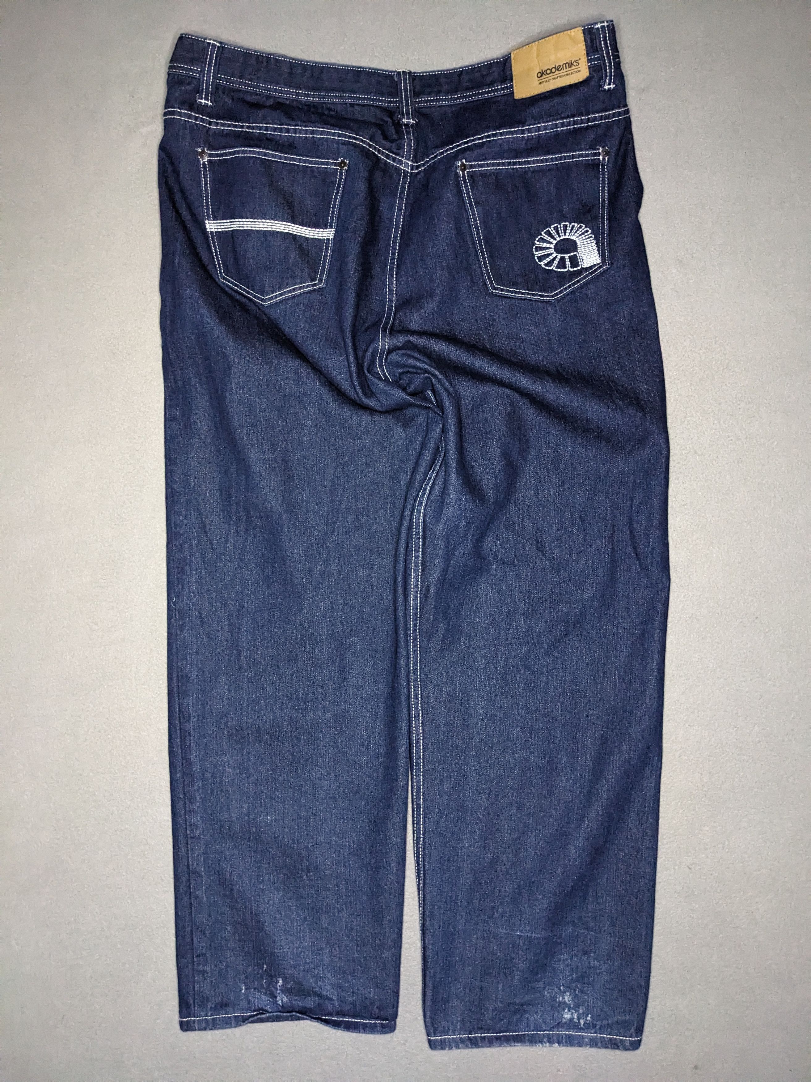 Akademiks VTG Akademiks Jeans Y2K Baggy Denim 44x34 Wide Leg Straight Size US 44 / EU 60 - 1 Thumbnail