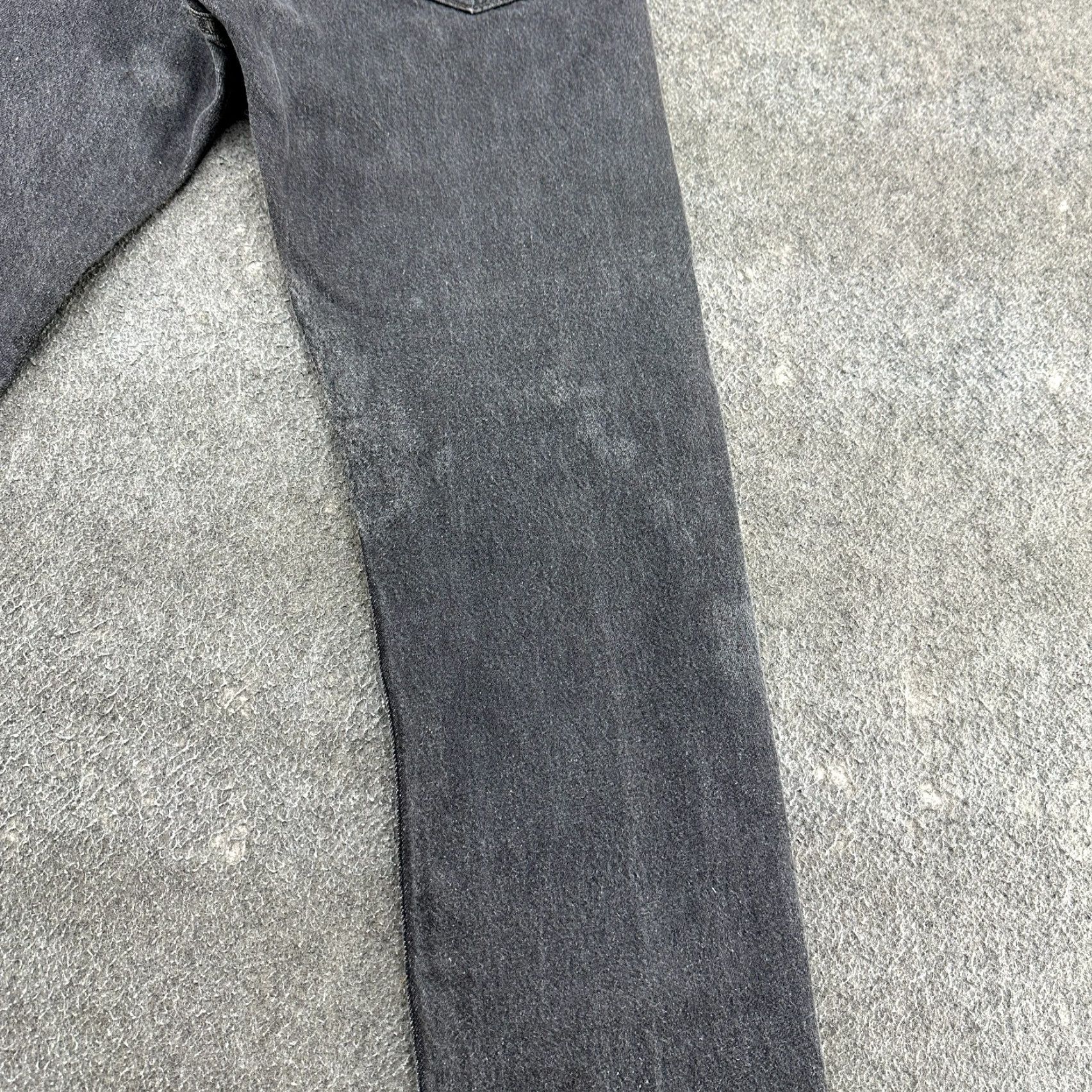 Levi's VINTAGE Levi's 501 Jeans Men 31x30 Black Straight Regular Fit USA 90s Jeans Mens Regular Black 501 Straight USA Retro Decade Size US 31 - 5 Thumbnail