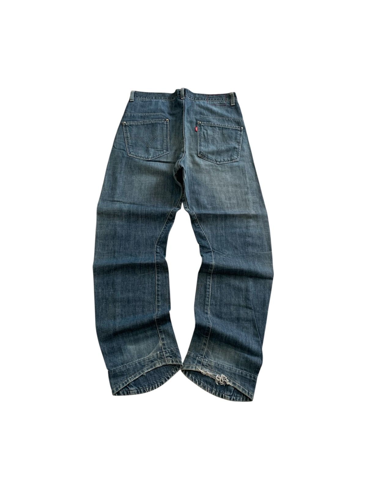 Levi's Vintage Clothing Vintage Levi’s Engineered Faded Baggy Jeans 34 Size US 34 / EU 50 - 1 Thumbnail