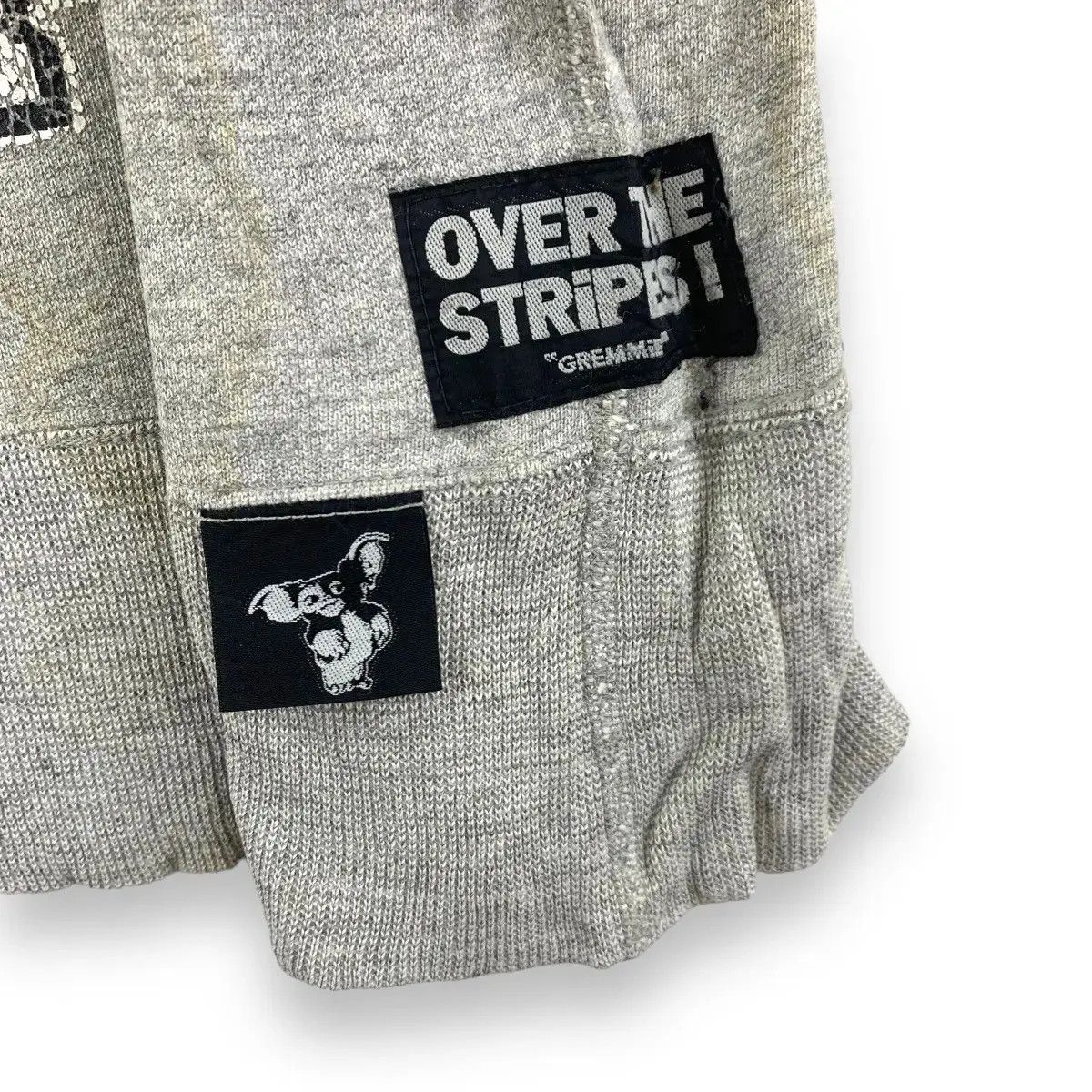 Vintage Vintage GREMMIE GREMLINS Over The Stripes Film Sweatshirt Size S / US 4 / IT 40 - 3 Thumbnail