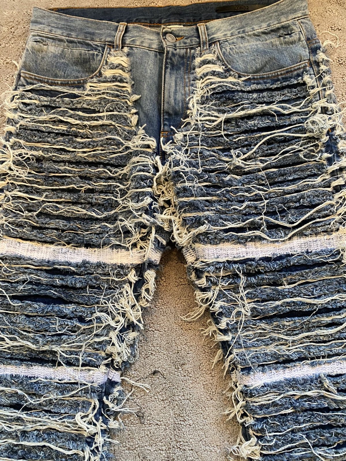 1017 ALYX 9SM 1017 ALYX 9SM Blackmeans Frayed Denim Size US 32 / EU 48 - 2 Thumbnail