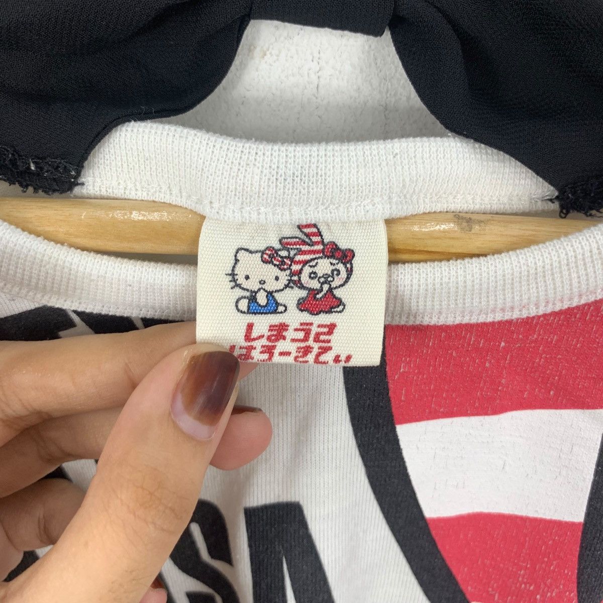 Other HELLO KITTY x SHIMAUSA Line Character Cartoon Tee Shirt Top Size M / US 6-8 / IT 42-44 - 7 Thumbnail
