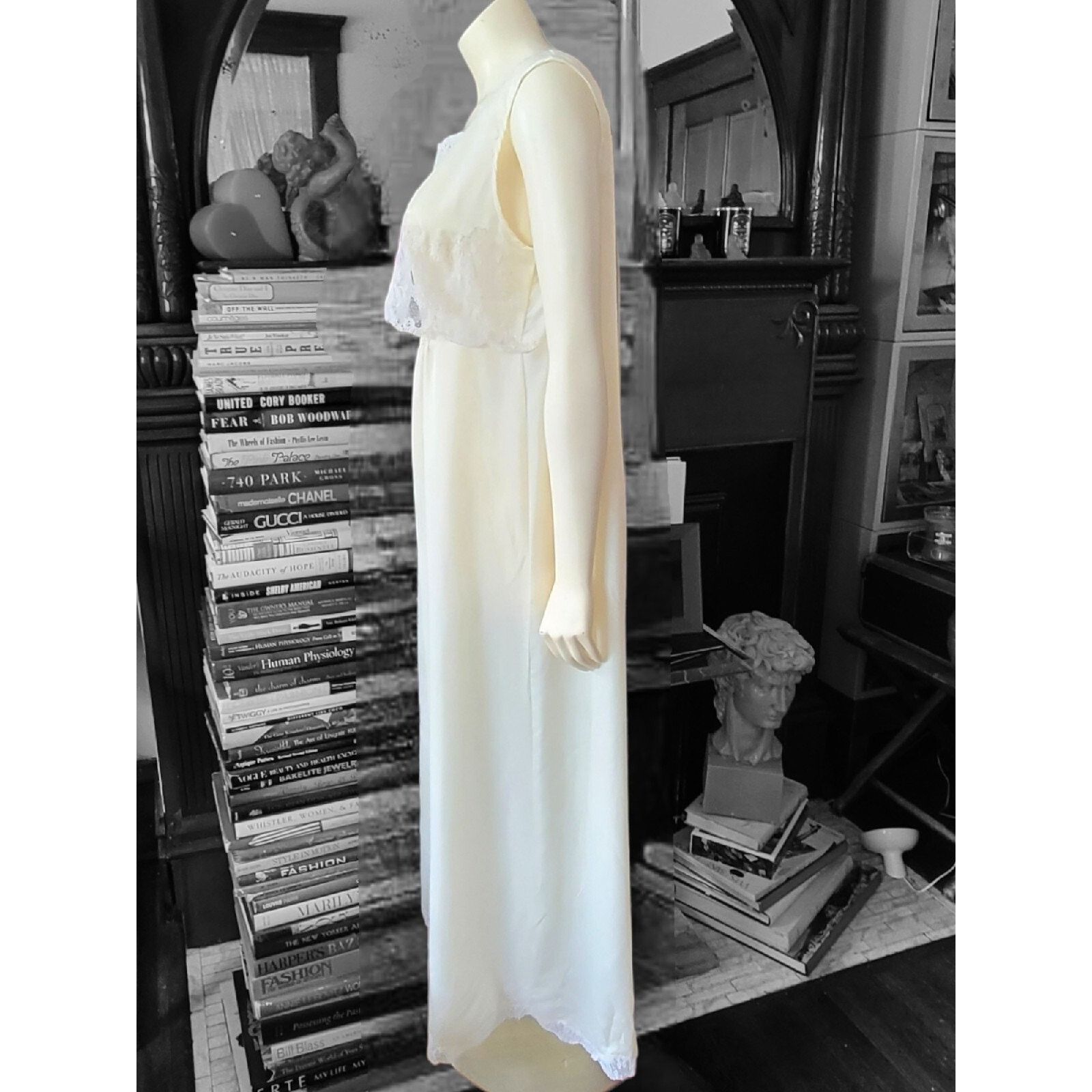 Dior Vintage Christian Dior Silk Blend Nightgown W Lace Size 36 Size ONE SIZE - 15 Thumbnail