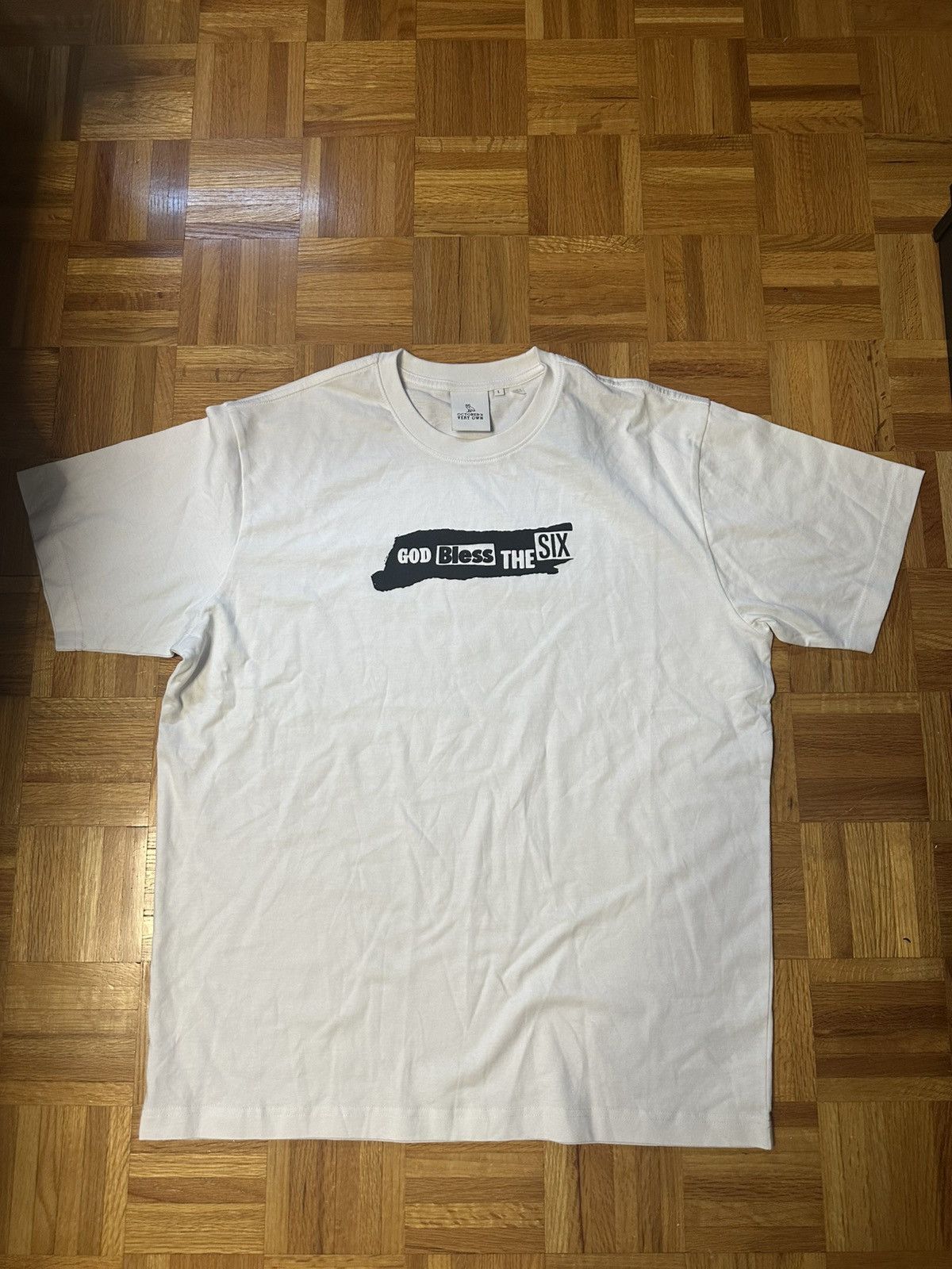 October's Very Own God Bless the Sox T-shirt Size US L / EU 52-54 / 3 - 1 Thumbnail