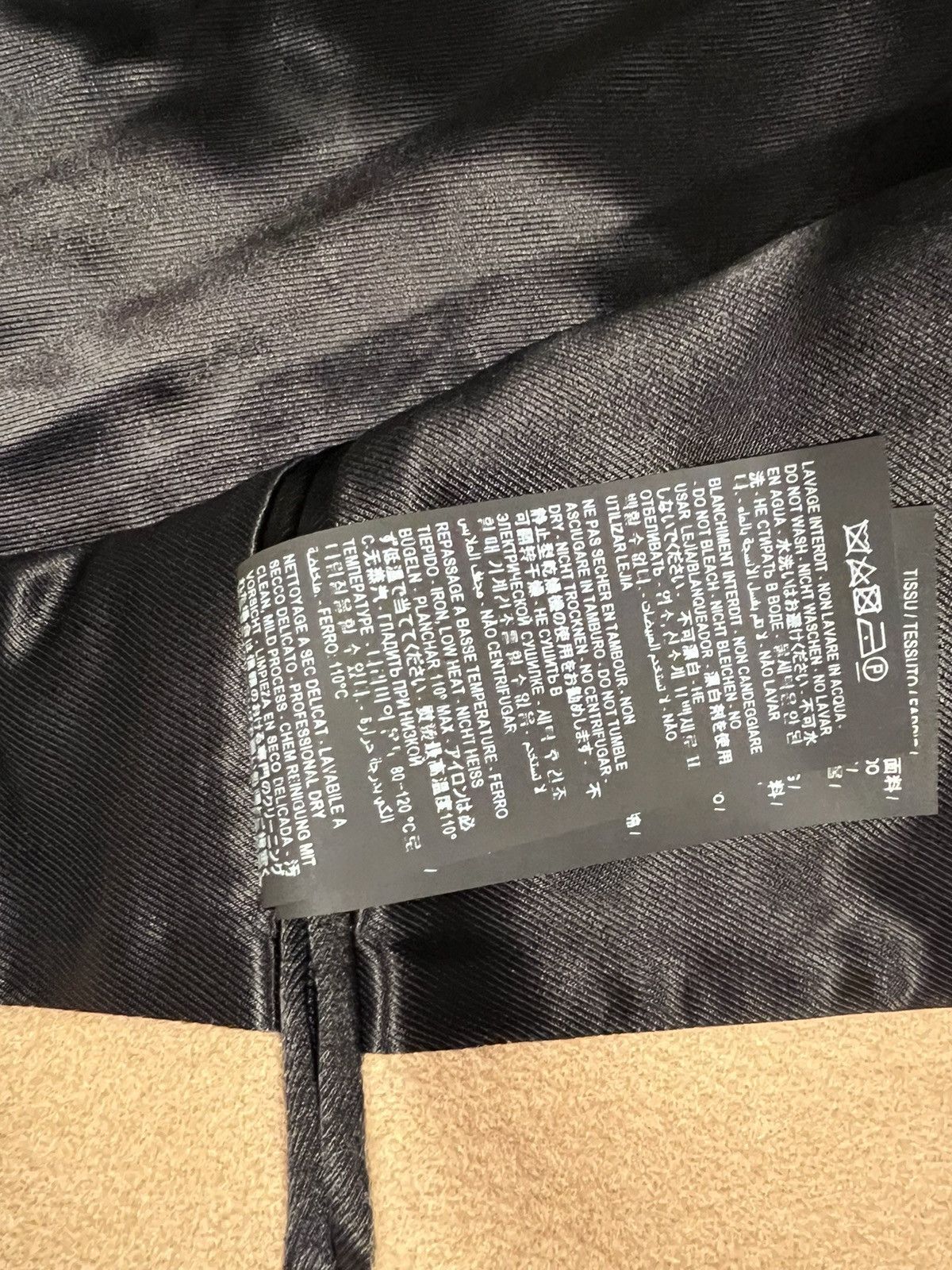 Saint Laurent Paris Saint Laurent slim fit overcoat. 52/42. $3290 Size US L / EU 52-54 / 3 - 10 Thumbnail