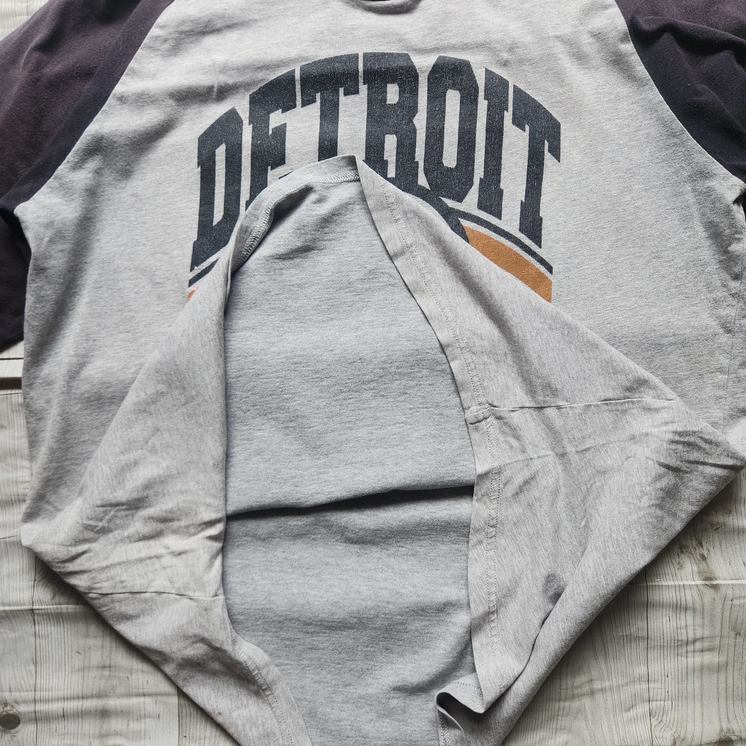 Carhartt × Vintage Vintage Carhartt Detroit Raglan TShirt Size US M / EU 48-50 / 2 - 10 Thumbnail