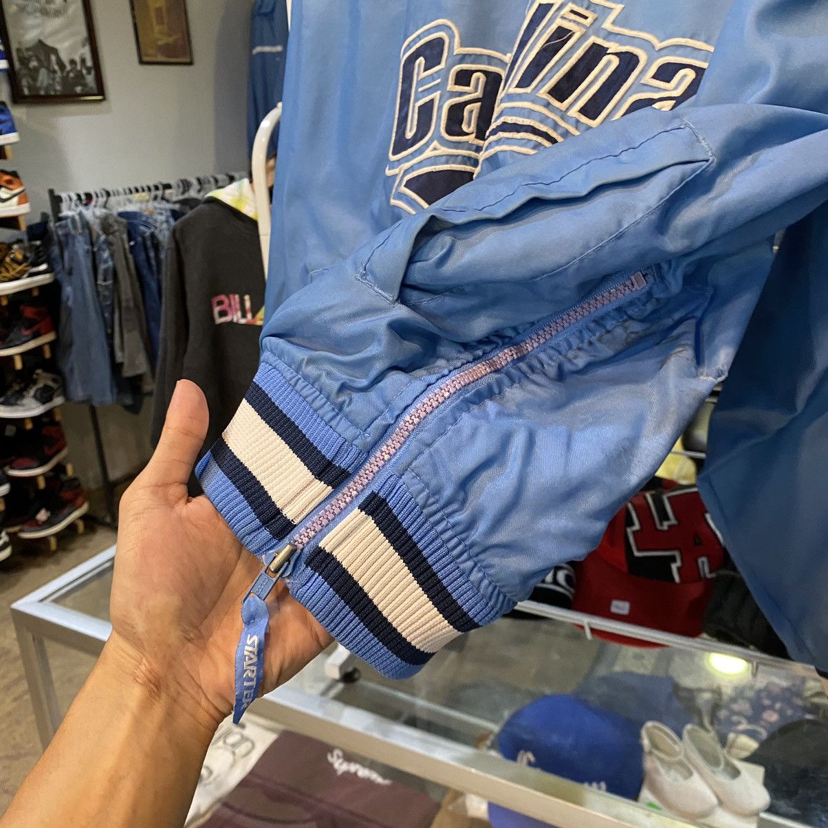 Starter × Vintage Vintage North Carolina Tarheels Starter Windbreaker Distress Size US L / EU 52-54 / 3 - 8 Thumbnail