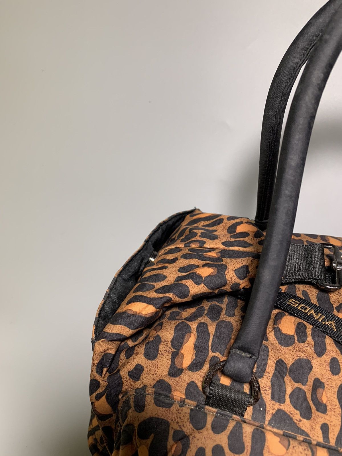 Sonia Rykiel SONIA RYKIEL LEOPARD PRINT HAND DUFFLE BAG Size ONE SIZE - 10 Thumbnail