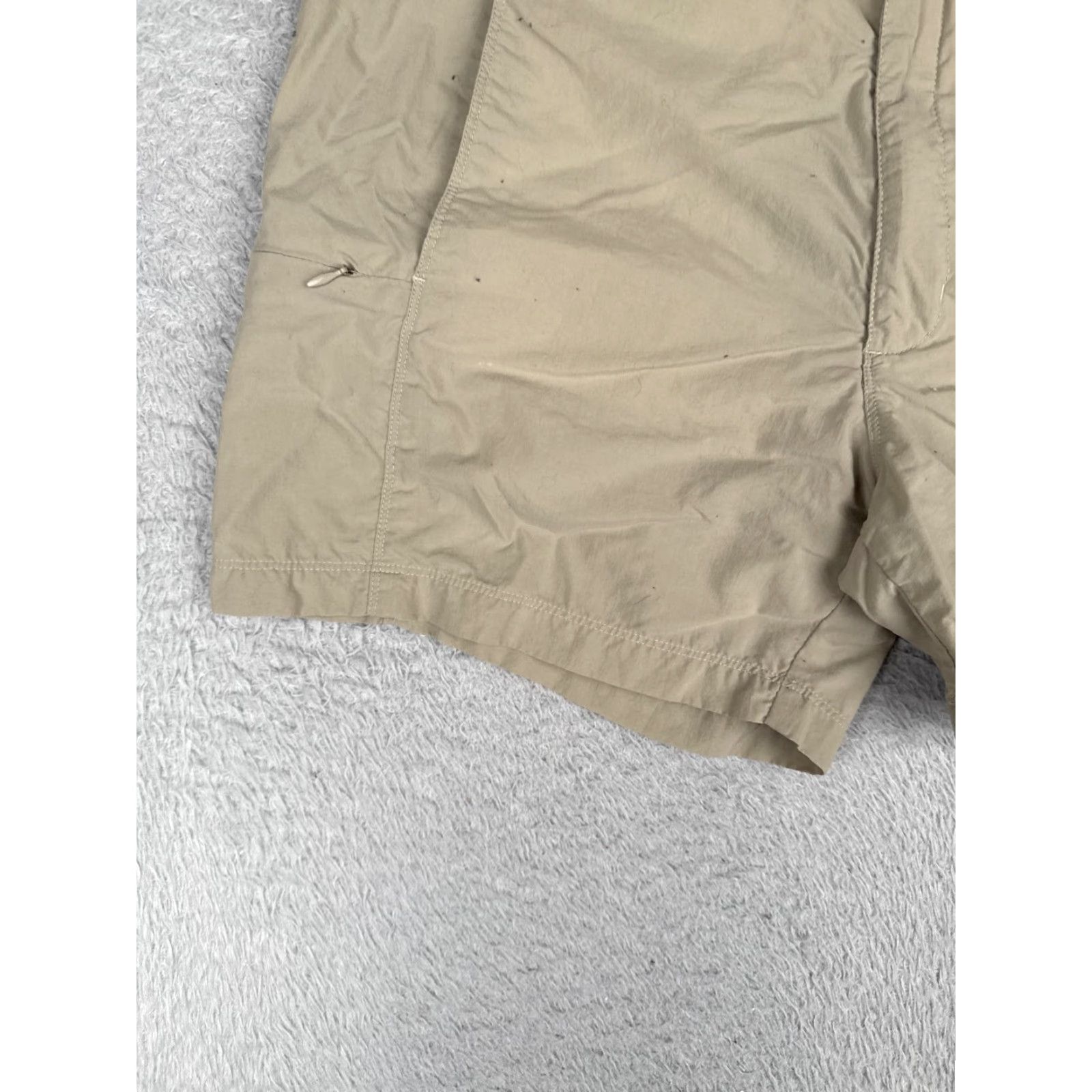 The North Face The North Face Shorts Womens Medium Beige Utility Nylon Hiking Zip Pockets Hike Size 32" / US 10 / IT 46 - 3 Thumbnail