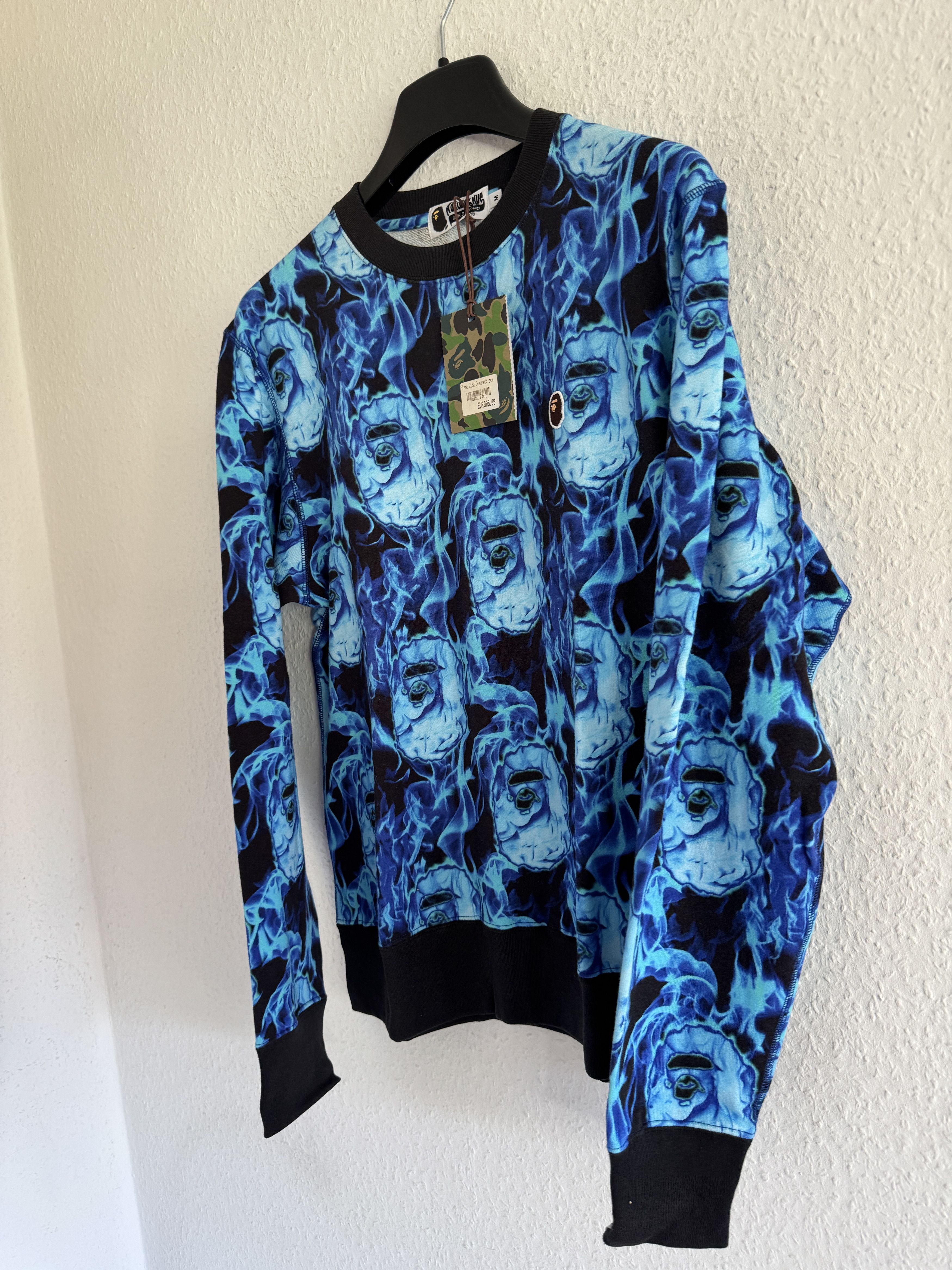 Bape Flame Allover Print Crewneck Size US M / EU 48-50 / 2 - 2 Thumbnail