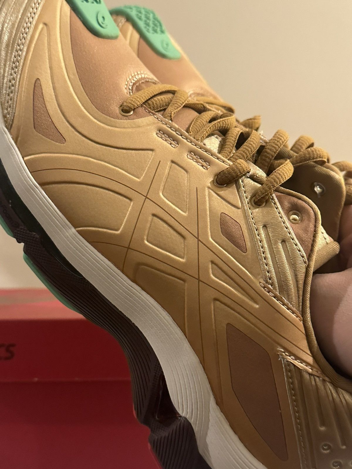 Asics × Kiko Kostadinov ASICS X KIKO GEL-TESARAKT GOLD Size US 9 / IT 39 - 5 Thumbnail