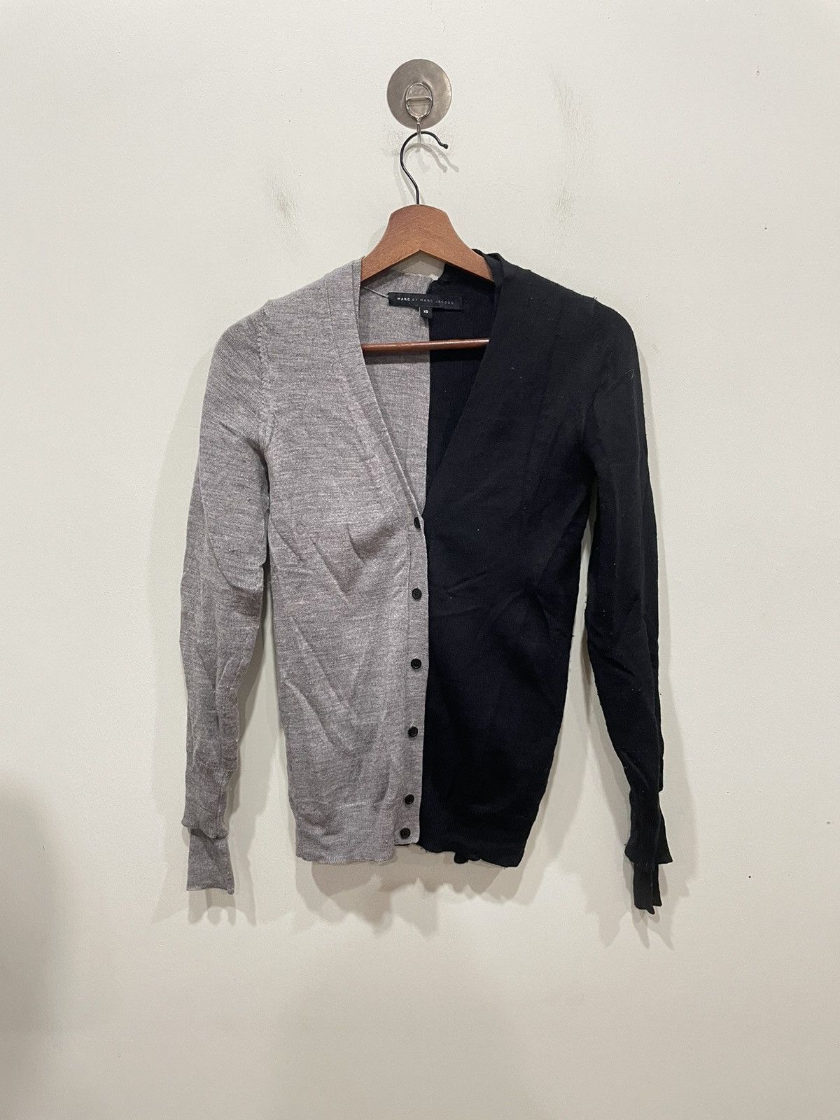 Marc Jacobs Marc Jacobs Two tone sweater Size XS / US 0-2 / IT 36-38 - 1 Thumbnail