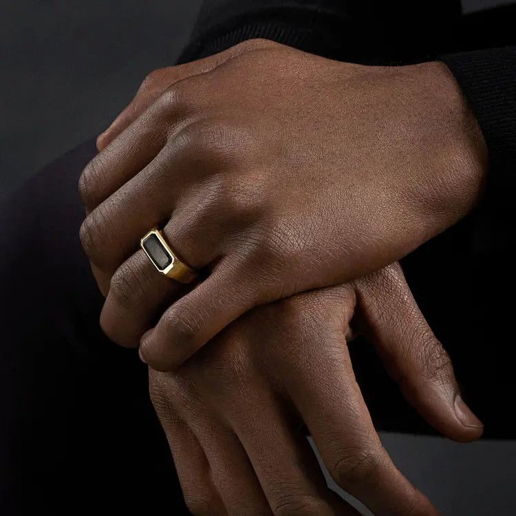 David Yurman o1w1db11025 R25370M /Size 8 /Rings in Golden Size ONE SIZE - 2 Thumbnail
