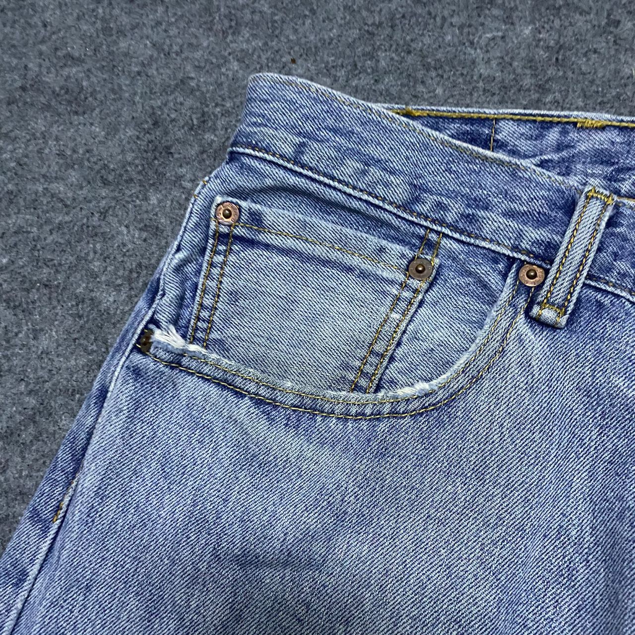 Levi's Vintage Levis 501 Distressed denim Kurt Cobain Style Size US 39 - 8 Thumbnail