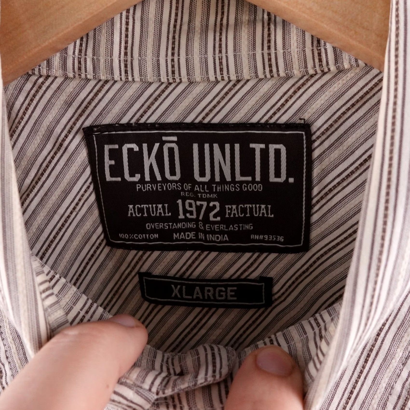 Ecko Unltd. VINTAGE ECKO UNLTD Mens XLARGE Striped Button-Down Shirt Long Sleeve Casual Workwear Beige Tan White Collared Pockets Mens Size US XL / EU 56 / 4 - 4 Thumbnail