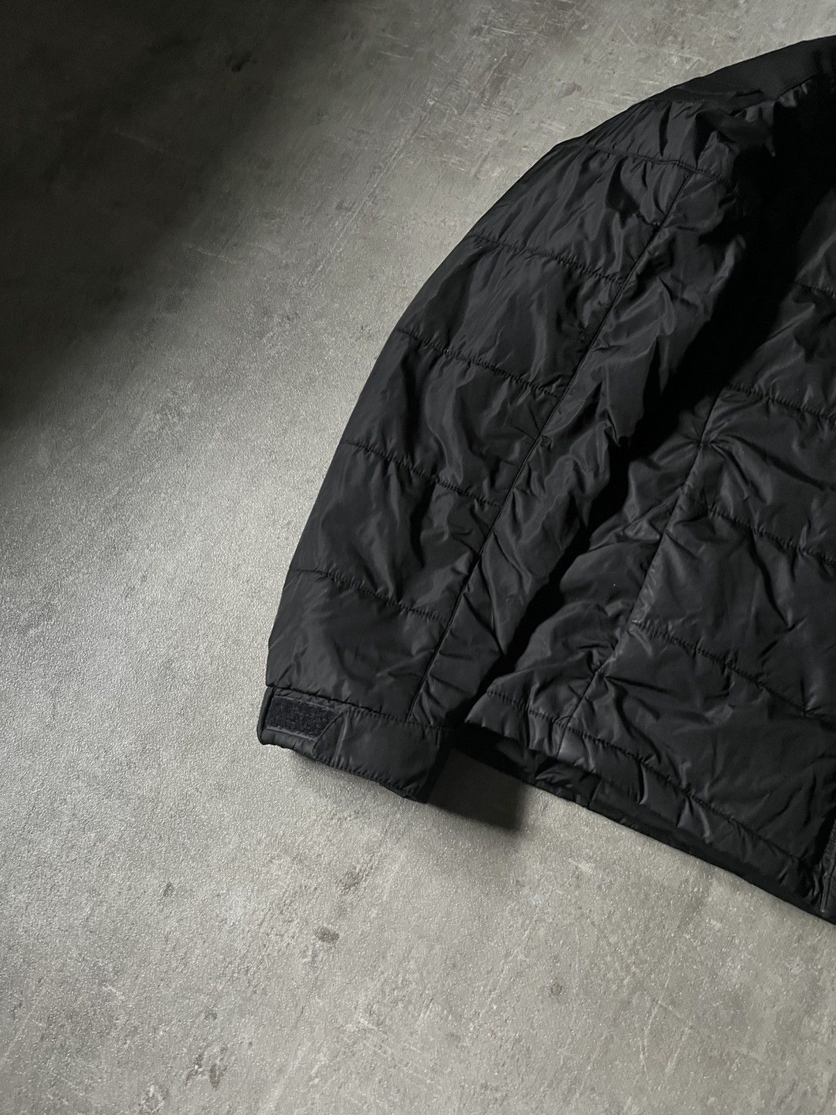 Prada Prada linea rossa tab light jacket black rare Size US L / EU 52-54 / 3 - 4 Thumbnail