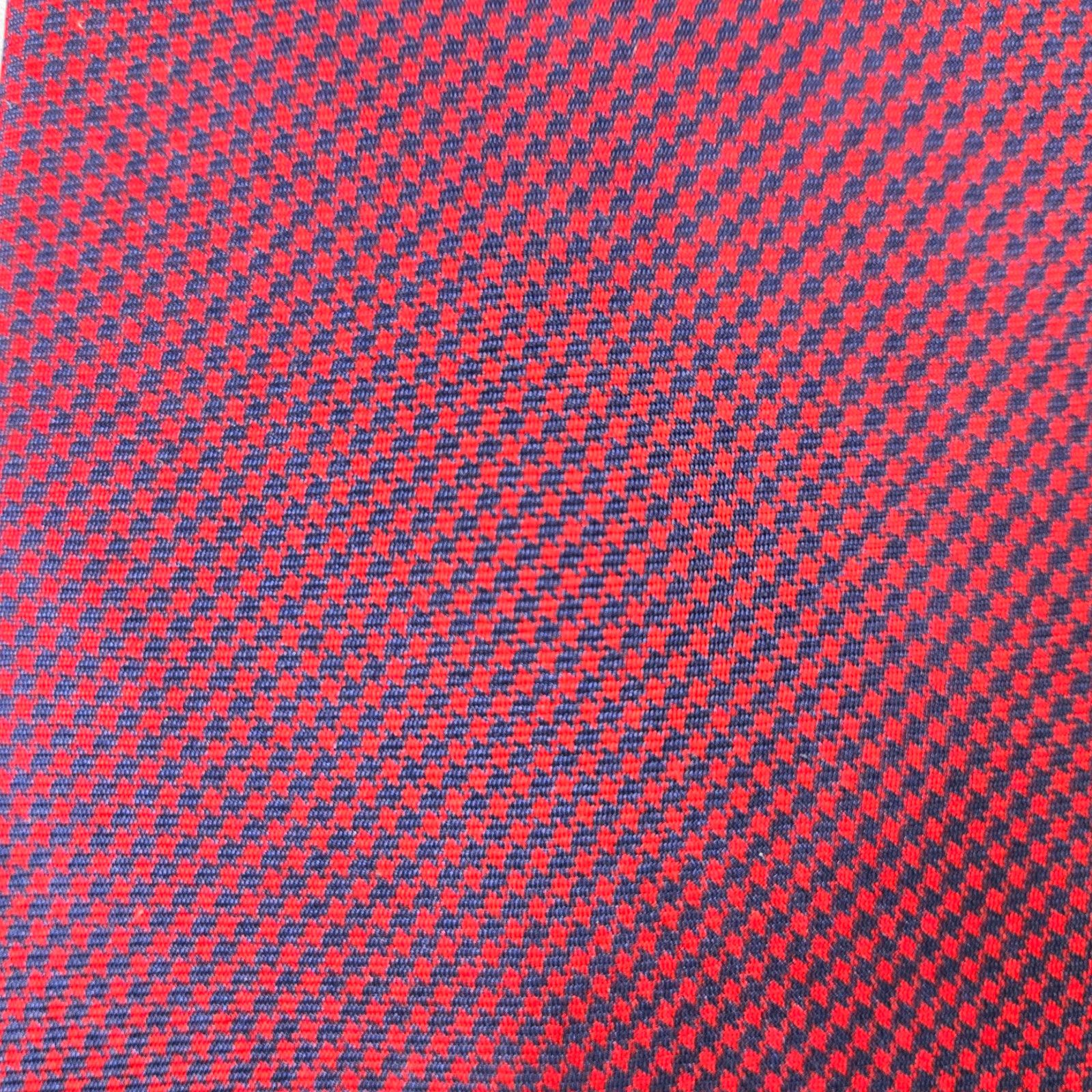 Tommy Hilfiger Vintage Tommy Hilfiger Red Blue Houndstooth Silk Neck Tie Size ONE SIZE - 3 Thumbnail